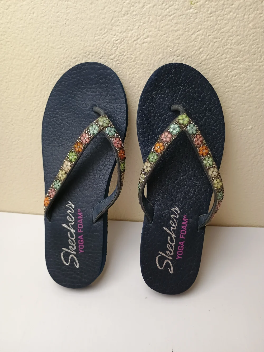 Skechers Cali Meditation Daisy Delight Navy Sandals Flip Flops